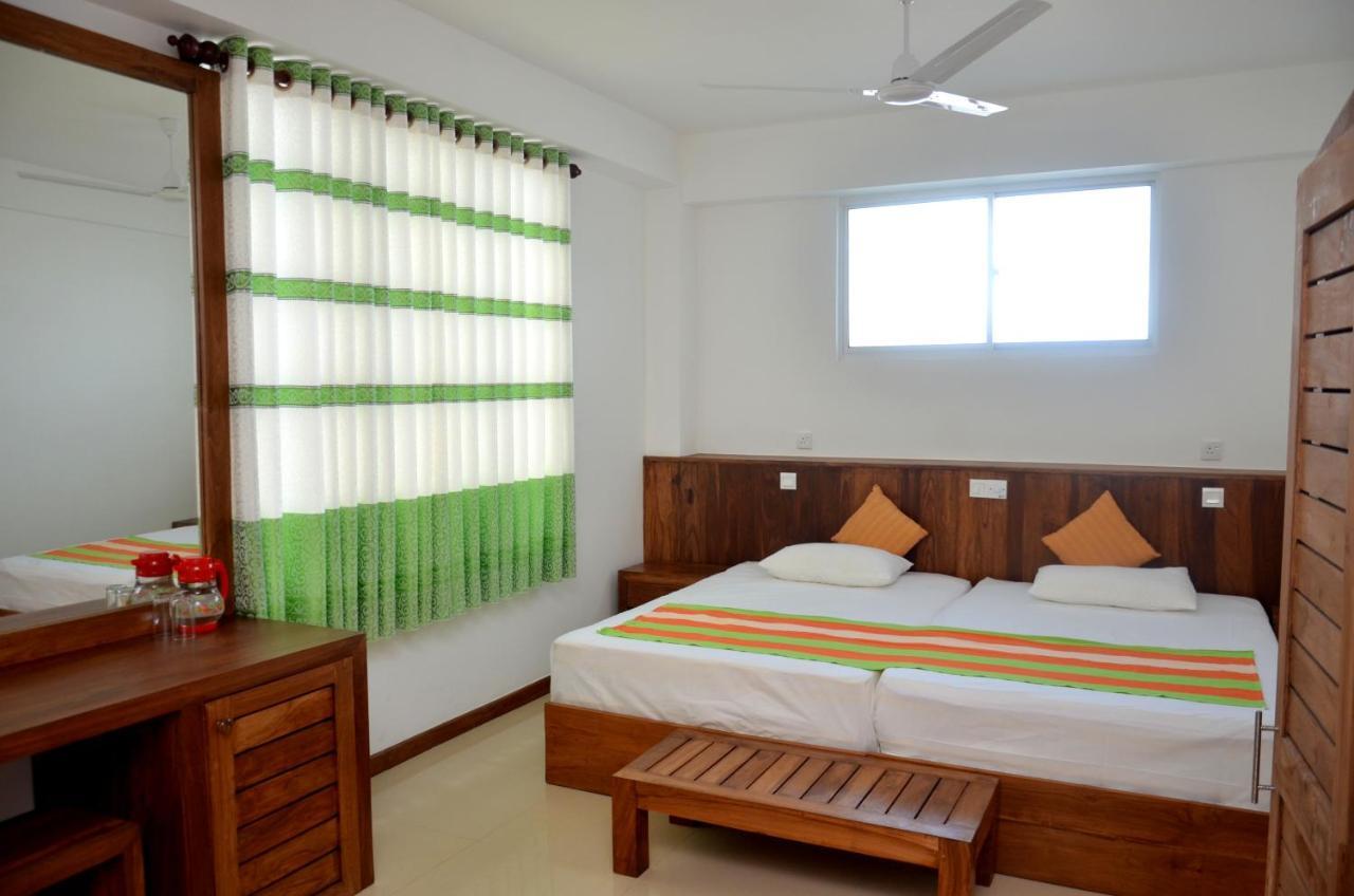 Hotel Sea Line Galle Zimmer foto